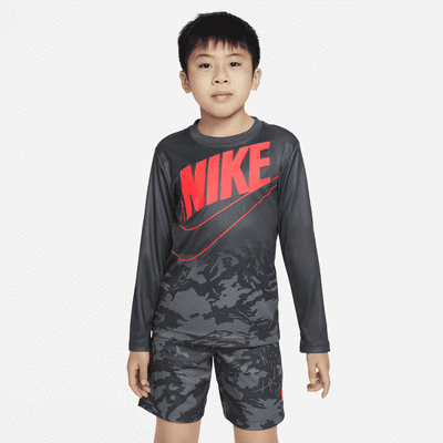 nike tshirts junior