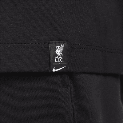 Liverpool Just Do It Men's Nike Soccer T-Shirt. Nike.com