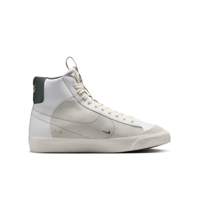 รองเท้าเด็กโต Nike Blazer Mid '77 SE