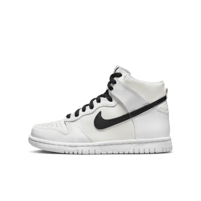 resource mode Flare Nike Dunk. Low & High Top Trainers. Nike GB