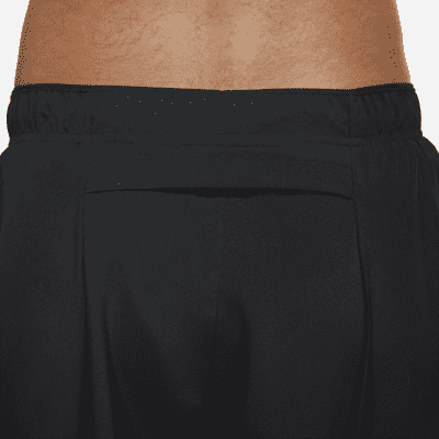 Nike Challenger Dri-FIT 2-in-1-Laufshorts für Herren (ca. 18 cm)