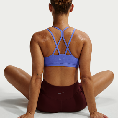 Bra deportivo de baja sujeción con almohadillas para mujer Nike Zenvy Strappy