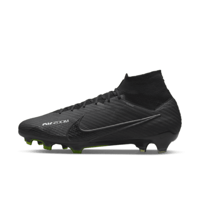 Chaussure de foot à crampons pour terrain sec Nike Mercurial 9 Elite.