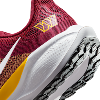 Washington Commanders Pegasus 41 Men's Nike NFL Road Running Shoes