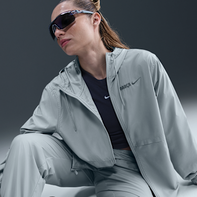 Γυναικείο ποδοσφαιρικό υφαντό τζάκετ με κουκούλα Nike Μπαρτσελόνα Essential Repel