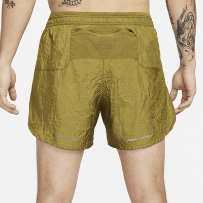 Shorts de correr Dri-FIT de 13 cm con forro de ropa interior para hombre Nike Stride Running Division