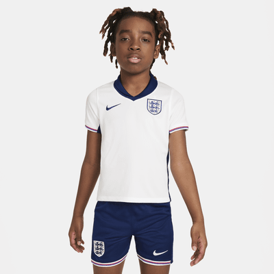 Conjunto de três peças de futebol de réplica Nike do equipamento principal Stadium Inglaterra 2024/25 para criança