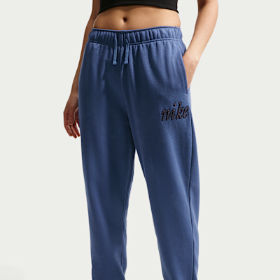 Nike Sportswear Club Fleece Women's Mid-Rise Oversized Tracksuit Bottoms