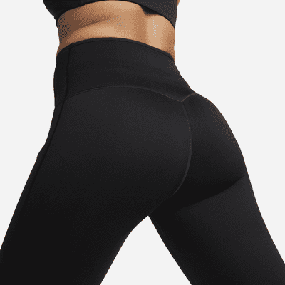 Leggings cropped de tiro alto y sujeción firme con bolsillos para mujer Nike Go