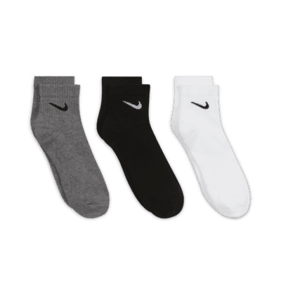 Nike Everyday Lightweight Training Ankle Socks (3 Pairs)