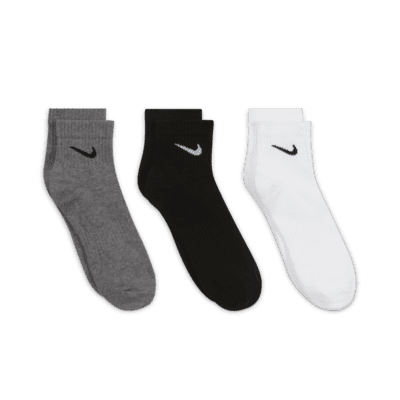 Nike Everyday Lightweight Training Ankle Socks (3 Pairs). Nike ZA