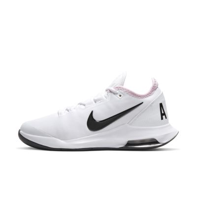 Tennis Shoe. Nike LU
