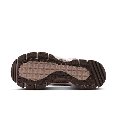 나이키 줌 보메로 롬 여성 윈터라이즈드 슈즈