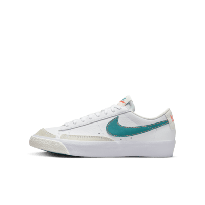 รองเท้าเด็กโต Nike Blazer Low '77