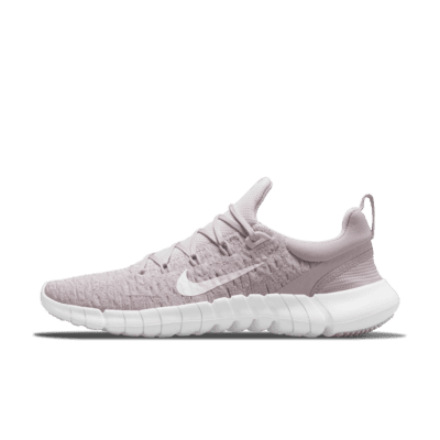 white nike free run womens