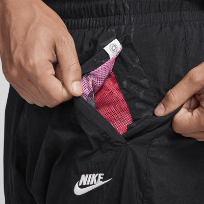 Nike Sportswear Men's Breaking Lined Windrunner Trousers