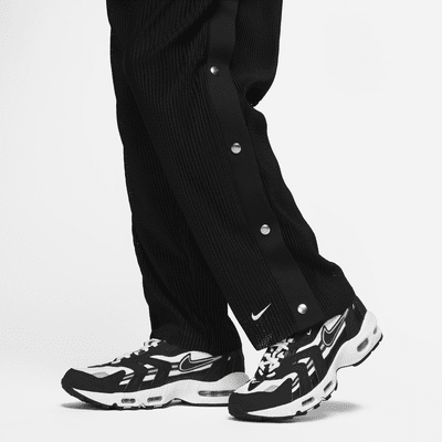 Nike Sportswear Circa Men's Tearaway Trousers. Nike MY