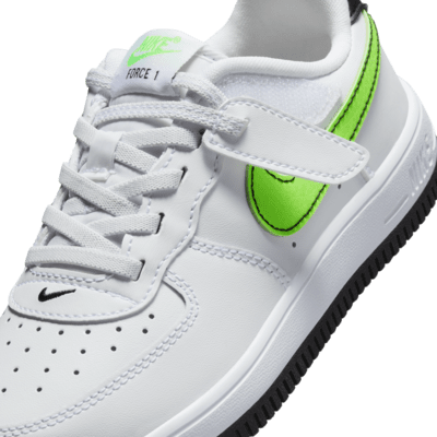 Nike Force 1 Low EasyOn-sko til mindre børn