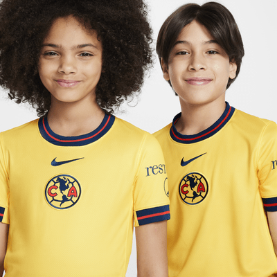 Jersey de fútbol tipo réplica Nike Dri-FIT para niño talla grande Club América 2024/25 Stadium Home