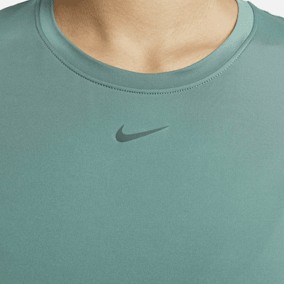 เสื้อแขนสั้นผู้หญิง Dri-FIT Nike One Classic