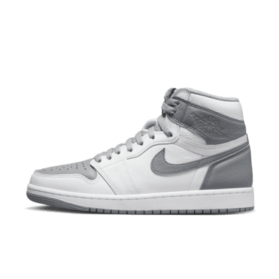 Air Jordan 1 High OG Shoes. Nike MY