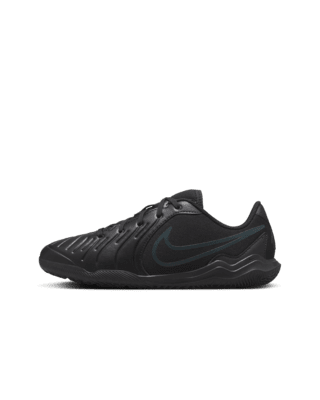 Подростковые кроссовки Nike Jr. Tiempo Legend 10 Club Little/Big Kids' Indoor/Court Low-Top Soccer