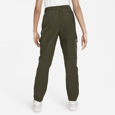 Nike Outdoor Play Older Kids' Woven Cargo Trousers