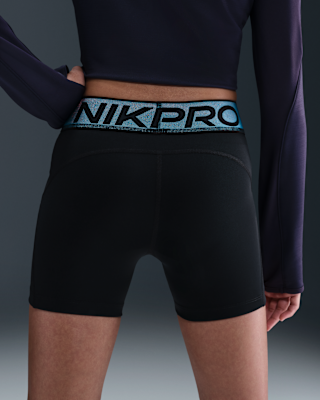 Nike Pro