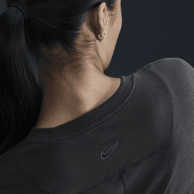 เสื้อแขนยาวผู้หญิง Dri-FIT Nike One Relaxed