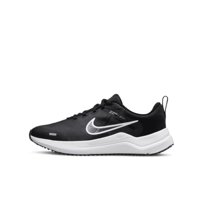 Nike Downshifter 12 Older Kids' Road Running Shoes