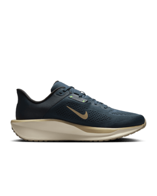 Nike Quest 6