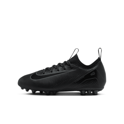 Tacos de fútbol AG de corte low para niños de preescolar y grandes Nike Jr. Mercurial Vapor 16 Academy