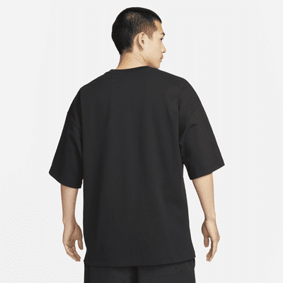 Nike Sportswear Men's Oversized T-shirt