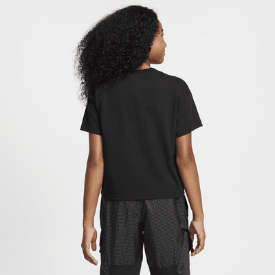 Nike Sportswear Older Kids' (Girls') T-Shirt