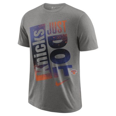 knicks nike t shirt