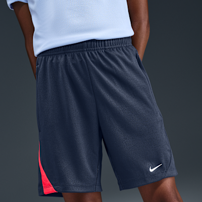 Nike Dri-FIT Strike Older Kids' Football Shorts