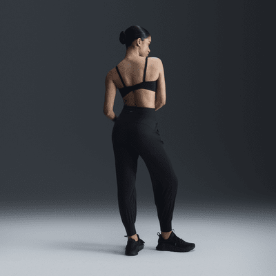 Sutiã de desporto almofadado de suporte ligeiro conversível Nike Alate Minimalist para mulher