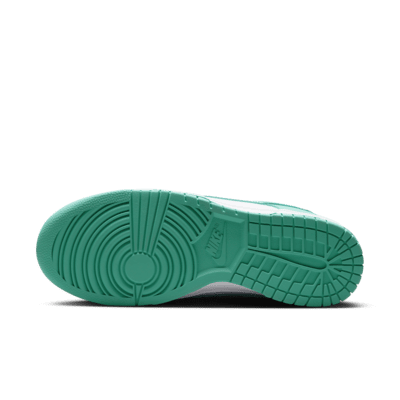 Nike Dunk Low Retro | Image 1