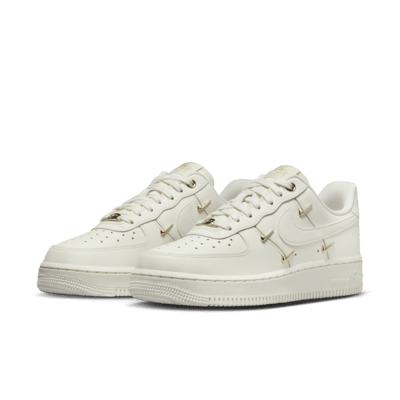 Chaussure Nike Air Force 1 '07 LX pour femme