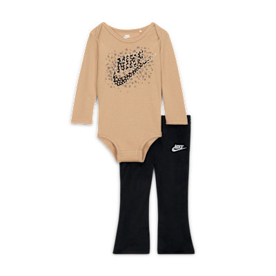 Nike Wild Warmth Baby (6-12M) 2-Piece Velour Set