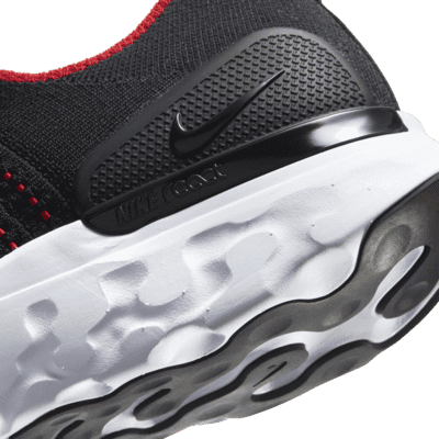 Nike Phantom Run 2 Men's Road Running Shoes