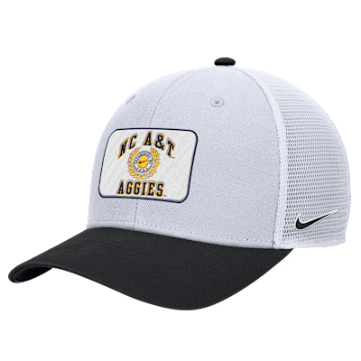 Gorra de rejilla universitaria Nike North Carolina A&T Rise