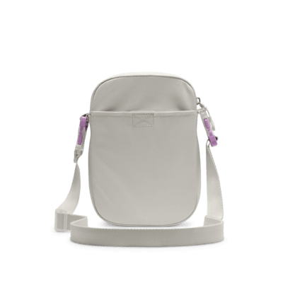 Sabrina Premium Cross-Body Bag (4L). Nike VN