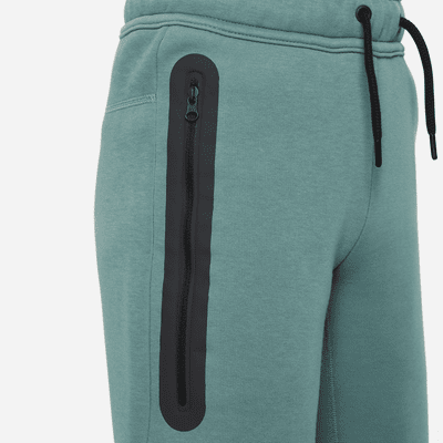 Shorts para niños talla grande Nike Tech Fleece