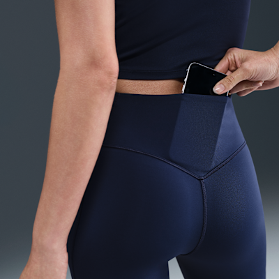Nike Universa Women's Medium-Support High-Waisted 7/8 Leggings with Pockets