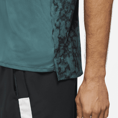 Nike Rise 365 Wild Run Men's Short-Sleeve Top