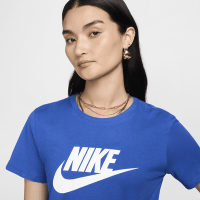 Playera con logotipo para mujer Nike Sportswear Essentials