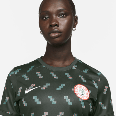 Jersey de fútbol Nike Dri-FIT de Nigeria visitante 2023 Stadium para mujer