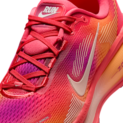 Nike Vomero 18 SE Women's Road Running Shoes
