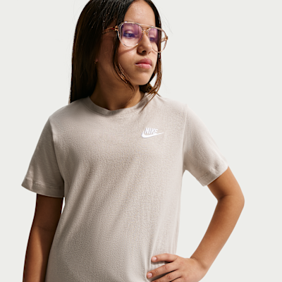 Nike Sportswear T-skjorte til store barn